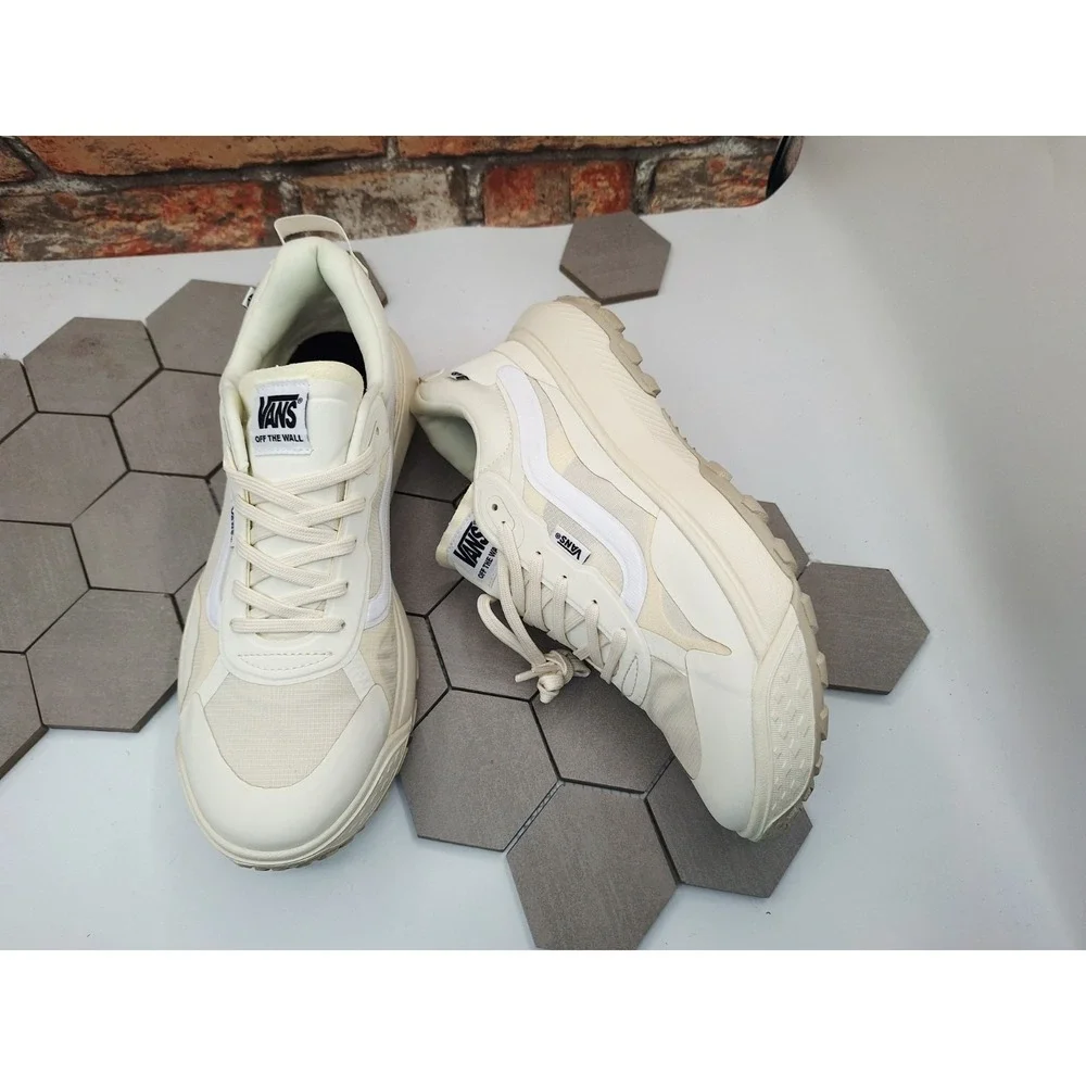 Vans Crosspath Marshmallow Cream Chunky Trail Hiking Walking Men Sz 11.5 Sneaker